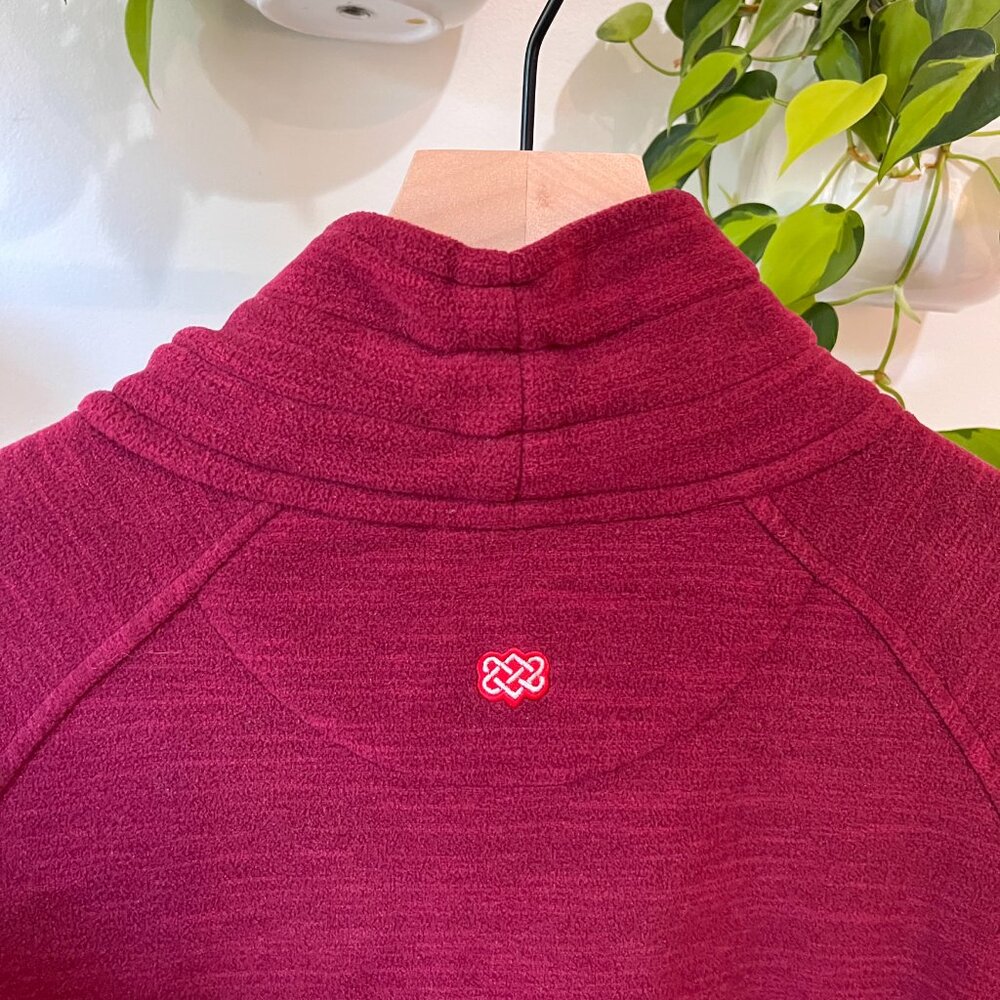 Sherpa Adventure Gear Cowl Neck Pullover Hoodie Red Pink Small Fleece Nepal - Picture 6 of 11